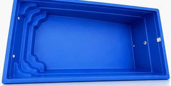 Piscina de fibra de vidrio 7,00 × 4,10 m — Recorte de cotización del cliente (sin precio)