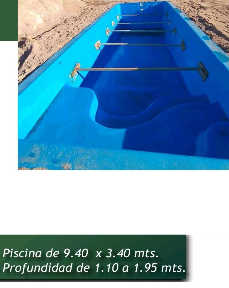 Piscina de fibra de vidrio 9,40 × 3,40 m
