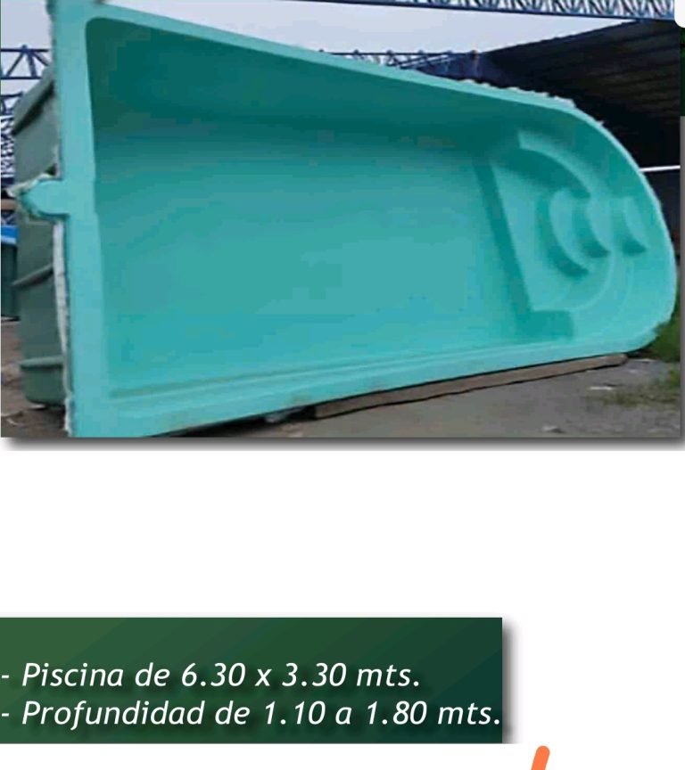Piscina de fibra de vidrio 6,30 × 3,30 m